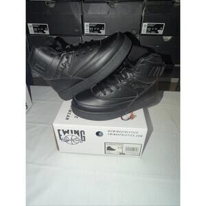 Patrick Ewing 33 Orion Strap Size 5.5 Youth Black/Black